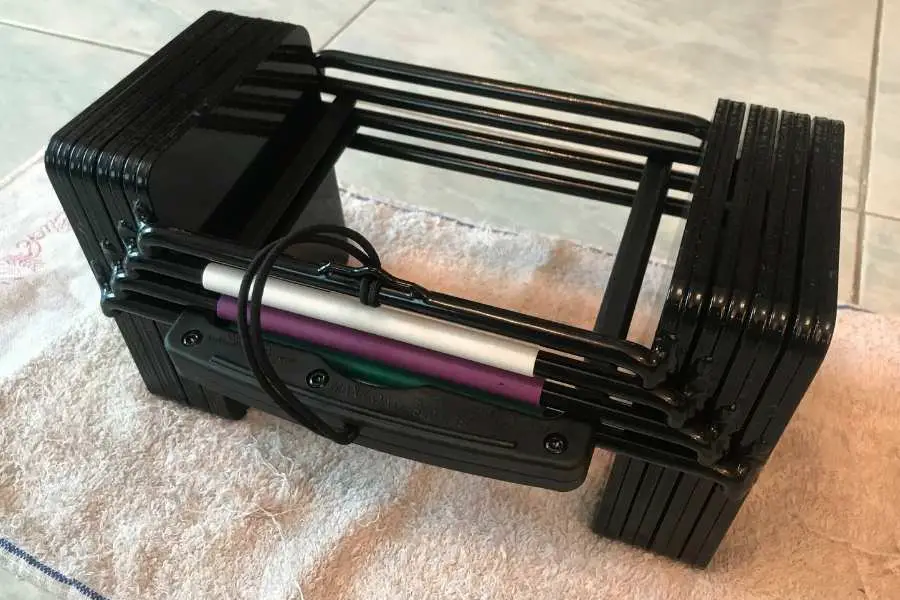 Allow the PowerBlock dumbbells to dry after you clean it.