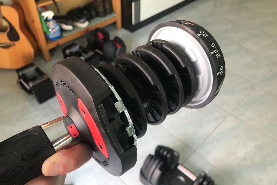How to maintain the Bowflex dumbbell internal locking mechanism.