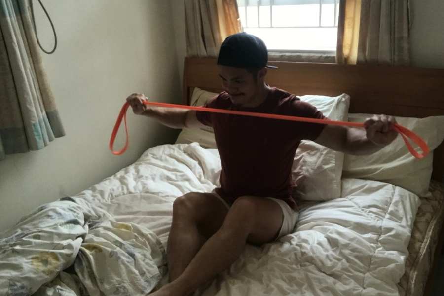 How to use resistance bands in bed.
