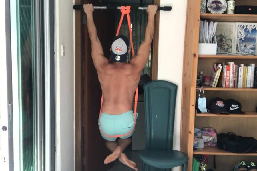 What are resistance band pull-ups
